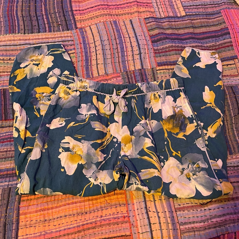 STARS ABOVE Turquoise Flower Pattern Pants